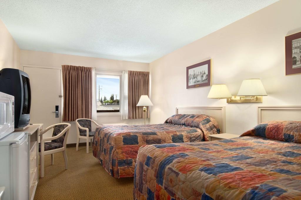 Thriftlodge Calgary North 외부 사진